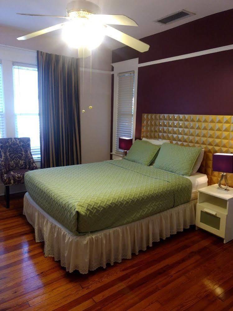The Mansion House Inn 圣彼得堡 外观 照片